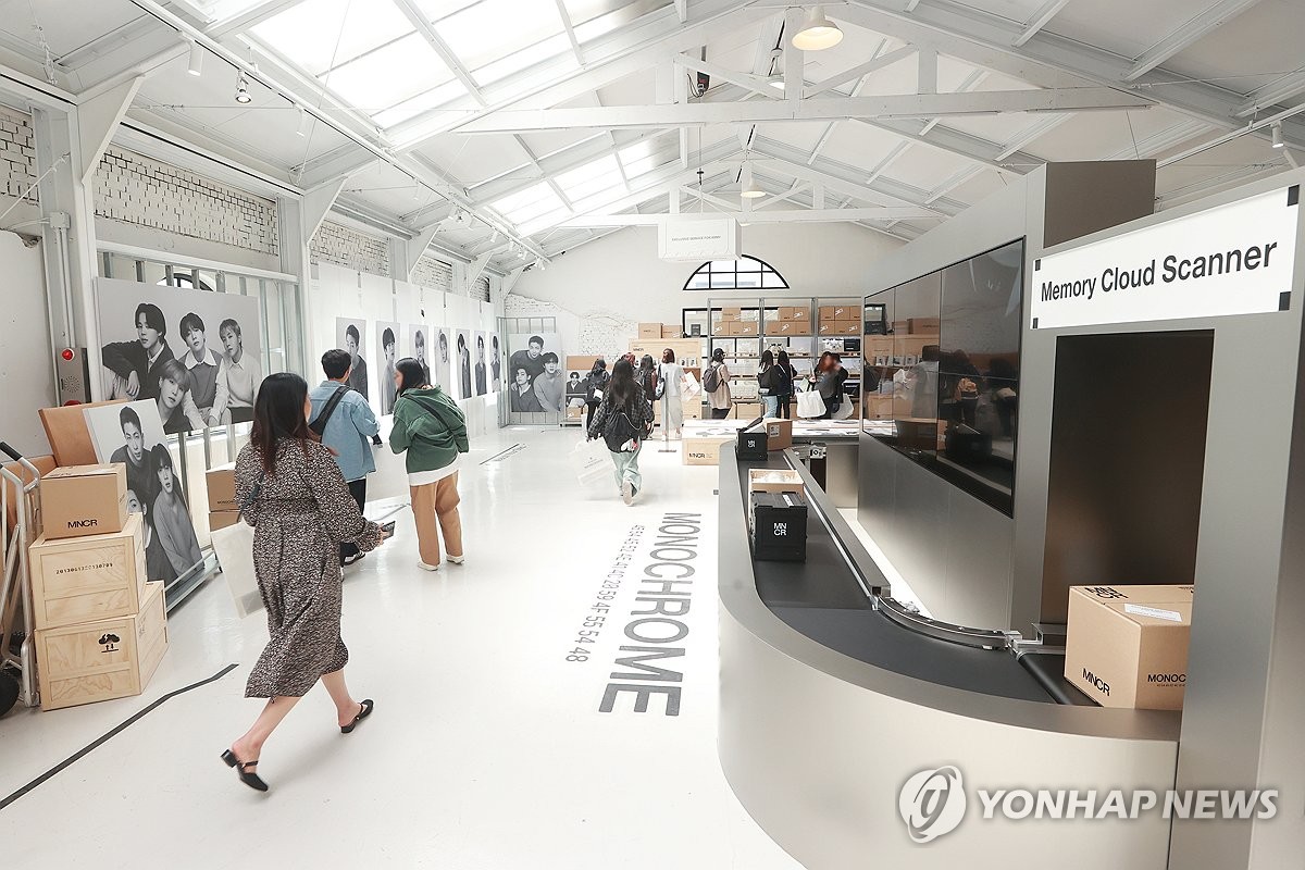 BTS pop-up store opens in Seoul