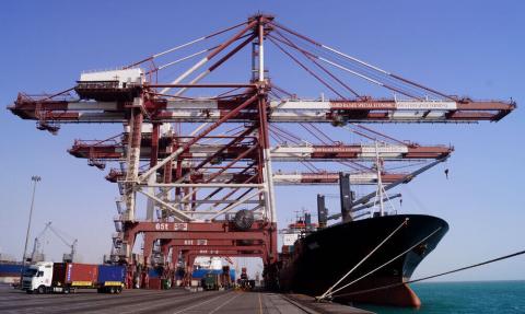 Over 2.5 million tons of basic goods imported via Shahid Rajaee port
