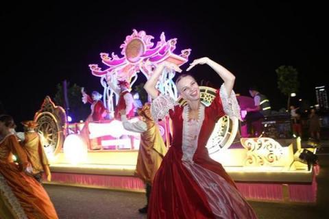 Sun Fest Street Carnival kick off vibrant summer in Vietnam's resort city