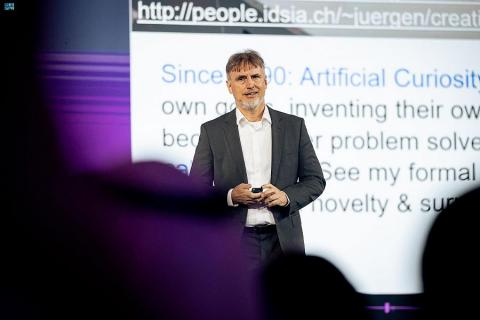 Prof. Jürgen Schmidhuber: Artificial intelligence helps to improve human life and make it easier