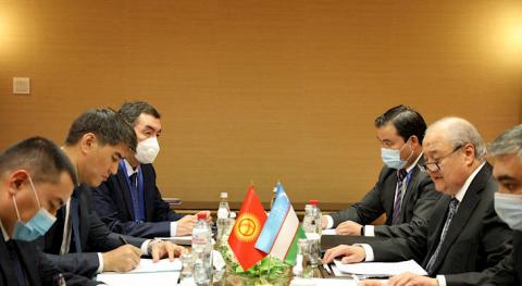 Foreign ministers of Kyrgyzstan, Uzbekistan debate co-op issues