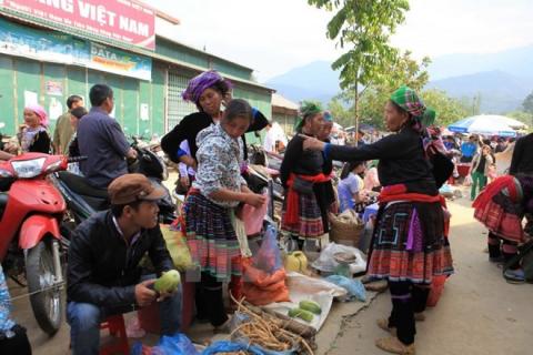 Vietnam: Lai Chau works to keep ethnic culture alive