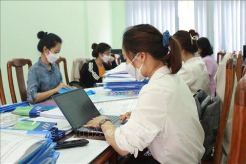 Vietnam: Volunteers needed for trials of nasal spray COVID-19 vaccine
