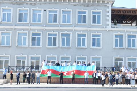 Azerbaijan observes nationwide moment of silence for martyrs