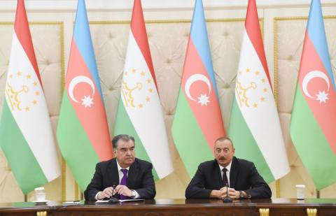 Azerbaijani, Tajik presidents made press statements