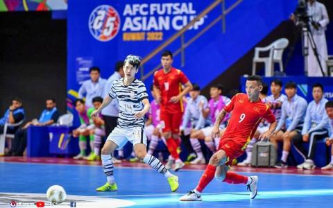 Vietnam trounce RoK 5-1 in first match at AFC Futsal Asian Cup