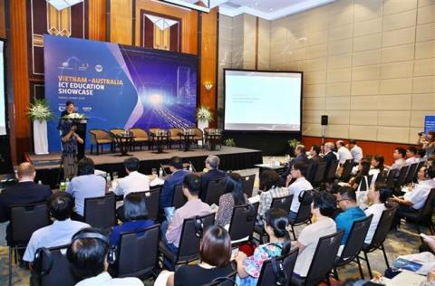 Vietnam, Australia step up ICT training cooperation