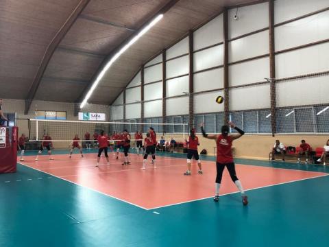 Azerbaijani women volleyball players beat Croatia in friendly