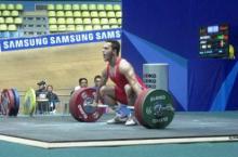 Iranian Weightlifter A Lightweight Champion In Asia After 42 Years