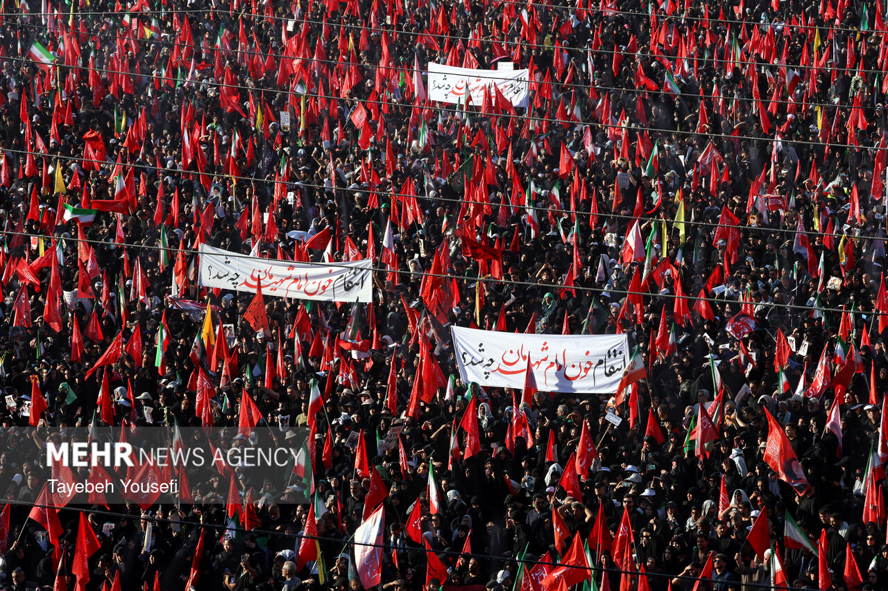 Banner of Vengeance for the Martyred Leader at the Farewell Ceremony