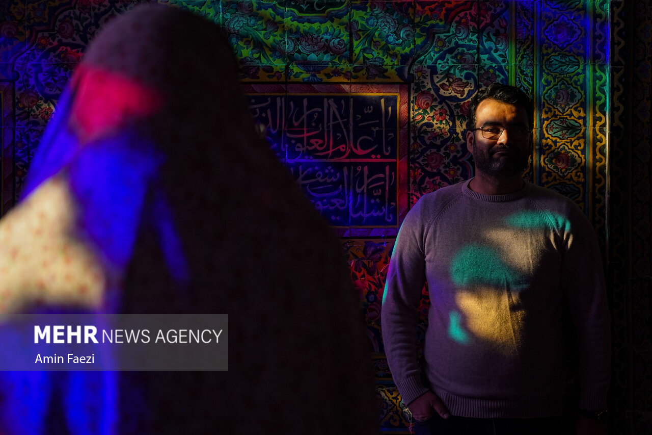 Foreign tourists visit Nasir al-Mulk Mosque in Shiraz