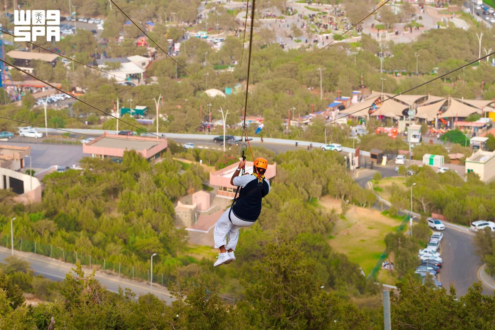 Raghadan Forest Zip Line Boosts Tourism Experience for Al-Baha Summer Visitors