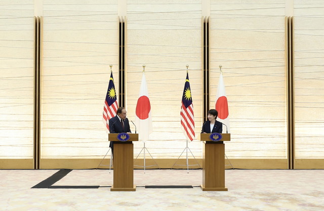 TOKYO, June 10 -- Prime Minister Datuk Seri Anwar Ibrahim during a joint press conference with his Japanese counterpart Sanae Takaichi after an official welcoming ceremony at the Prime Minister's Office today.  --fotoBERNAMA (2026) COPYRIGHT RESERVED