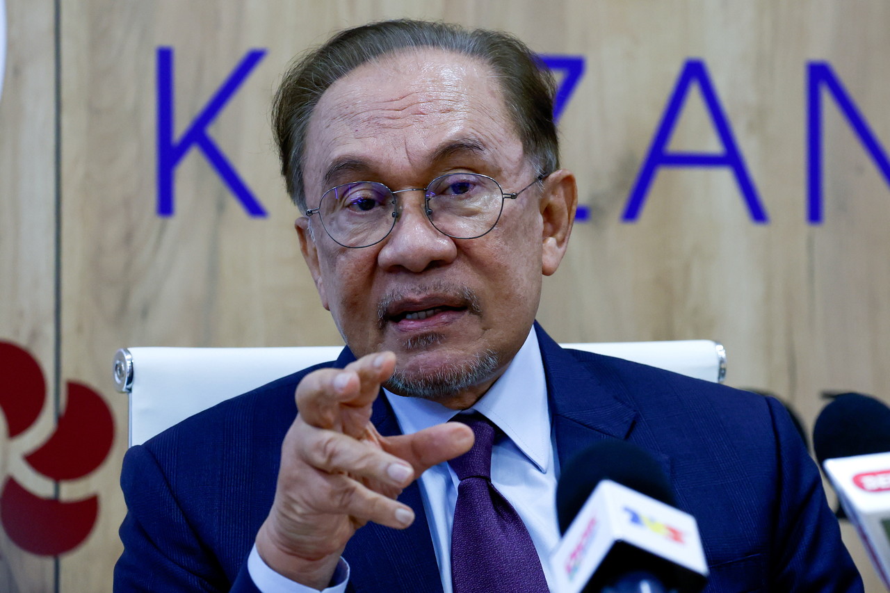 KAZAN, June 18 -- Prime Minister Datuk Seri Anwar Ibrahim at a press conference in conjunction with the Russia-ASEAN Summit at the Kazan Expo International Exhibition Centre here today.  --fotoBERNAMA (2026) COPYRIGHT RESERVED