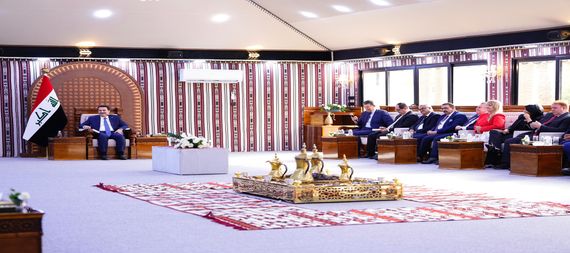 PM, (centre), Mohammed Shia al-Sudani received a group of Arab media professionals participating in the Fourth Arab Media Conference held in Baghdad last week 