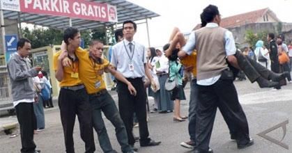 Victims of An Earthquake In Bandung, West Java