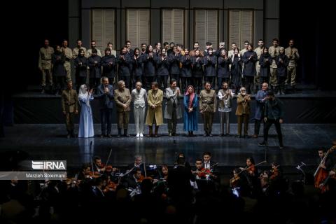 Colonel musical, the story of an anti-dictatorship figure