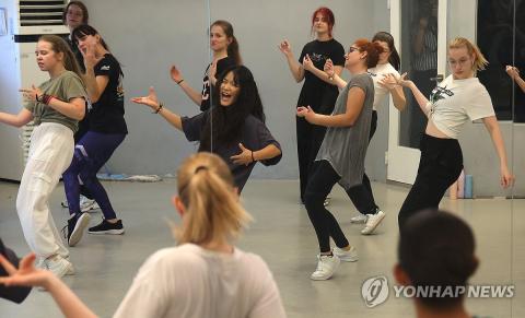 Learning K-pop dance