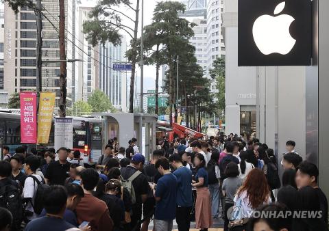 iPhone 16 series released in S. Korea