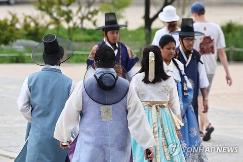Traditional hats