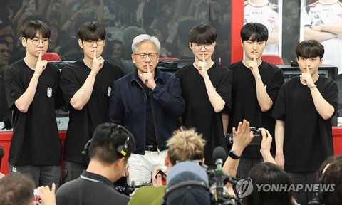 Nvidia CEO Huang in S. Korea