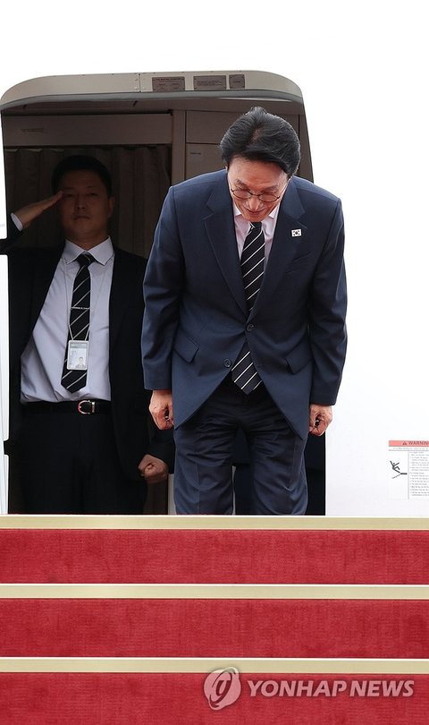 PM heads to China for Summer Davos