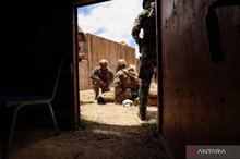 Indonesian Navy (TNI AL) and United States Marine Corps (USMC) personnel participate in a Mass Casualty Training (MASCAL) simulation in Hawaii on Sunday (July 26, 2026).