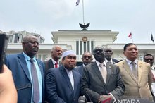 Sudanese and Indonesian Defense Minister 