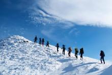 Iranian women climb Turkiye’s Mount Ararat