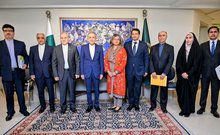 Iran, Pakistan agree to expand trade and deepen cooperation at Islamabad talks