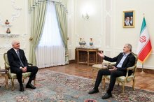 Pezeshkian calls for deeper Iran-Azerbaijan ties, implementation of agreements