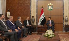 Araghchi, Iraqi PM hold talks on sidelines of OIC summit in Baghdad