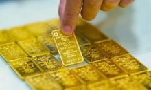 State-owned commercial banks with their extensive networks have prepared necessary conditions to organise direct gold sales to people in need. (Photo: VNA)