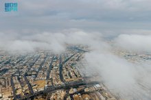 Moderate to Heavy Rainfall Transforms Riyadh’s Skyline