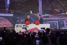  Malaysian Prime Minister Anwar Ibrahim and visiting China’s Premier Li Qiang came together on Wednesday in a significant display of bilateral cooperation to officiate the groundbreaking ceremony for the East Coast Rail Link (ECRL) Gombak Integrated Terminal station.
