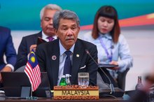 KUALA LUMPUR, July 8 -- Malaysia's Foreign Minister, Datuk Seri Mohamad Hasan, chairs the ASEAN Foreign Ministers’ Interface Meeting with the ASEAN Intergovernmental Commission on Human Rights (AICHR), held in conjunction with the 58th ASEAN Foreign Ministers’ Meeting (AMM) and related meetings at the Kuala Lumpur Convention Centre today.  -- fotoBERNAMA (2025) COPYRIGHT RESERVED