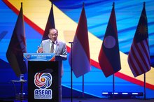 KUALA LUMPUR, July 9 — Prime Minister Datuk Seri Anwar Ibrahim delivers his keynote address at the opening ceremony of the 58th ASEAN Foreign Ministers’ Meeting (AMM) and related meetings at the Kuala Lumpur Convention Centre today.  -- fotoBERNAMA (2025) COPYRIGHT RESERVED