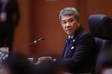 -- fotoBERNAMA