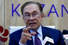 KAZAN, June 18 -- Prime Minister Datuk Seri Anwar Ibrahim at a press conference in conjunction with the Russia-ASEAN Summit at the Kazan Expo International Exhibition Centre here today.  --fotoBERNAMA (2026) COPYRIGHT RESERVED