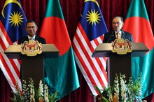 PUTRAJAYA, June 22 -- Prime Minister Datuk Seri Anwar Ibrahim during a joint press conference with Bangladesh Prime Minister Tarique Rahman after witnesess the changing of MOU at the Perdana Putra Building today.  --fotoBERNAMA (2026) COPYRIGHT RESERVED