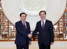 NA Chairman receives Secretary of Yunnan Provincial Party Committee