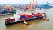 The UOB has upgraded its GDP growth forecast for Vietnam to 6.4% this year. (Photo: VNA)