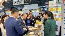 Vietnamese Ambassador to France Dinh Toan Thang visits Vietnamese booth at SIAL Paris 2024. (Photo: VNA)