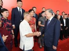 Party General Secretary and State President To Lam and Chinese delegates. (Photo: VNA)