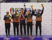  Malaysia ended Thailand’s reign as the world sepaktakraw powerhouses by winning the Premier Division regu title in the Sepak Takraw World Cup after a 2-0 win at the Titiwangsa Stadium Wednesday.