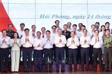 Party General Secretary To Lam and delegates pose for a group photo. (Photo: VNA)