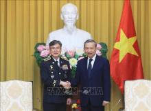Vietnam's top leader receives RoK Coast Guard commissioner general