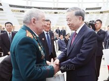 Vietnamese Party chief calls for closer friendship with Belarus