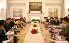 Vietnam, India hold political consultation, strategic dialogue