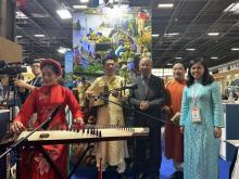 Vietnam attends major travel fair in France